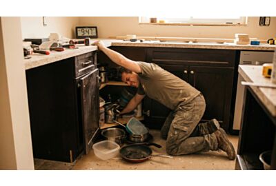 Maximize your kitchen storage with 10 Percent Cabinetry. Discover smart corner cabinet solutions like Lazy Susans and pull-outs to utilize every inch of space. corner kitchen cabinets, kitchen corner storage, blind corner pull-outs, Lazy Susan cabinets, 1